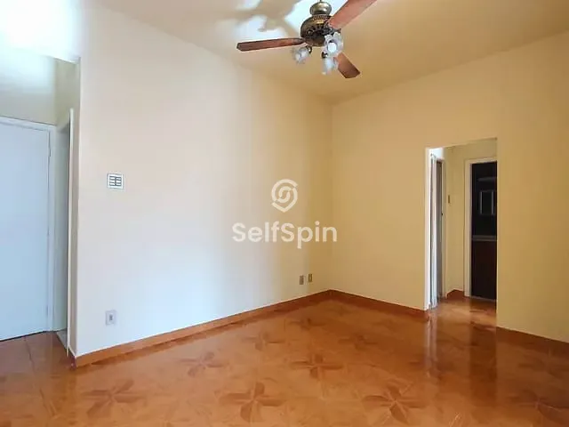 Apartamento 2 quartos e 1 banheiro, para alugar, no bairro Icaraí em Niterói
