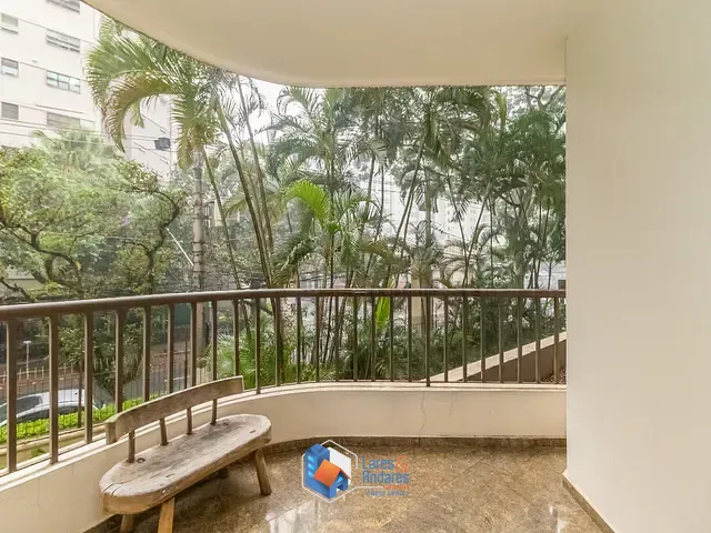 Apartamento com 170m² 4 quartos e 5 banheiros, à venda, no bairro Moema em São Paulo