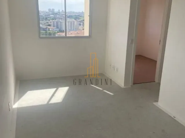 Apartamento 2 quartos e 1 banheiro, à venda, no bairro Jardim Santa Emília em São Paulo