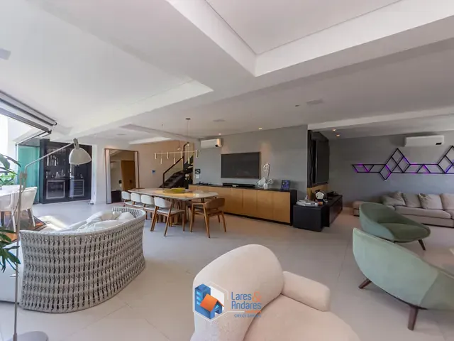 Apartamento com 270m² 4 quartos e 6 banheiros, à venda, no bairro Chácara Santo Antônio em São Paulo
