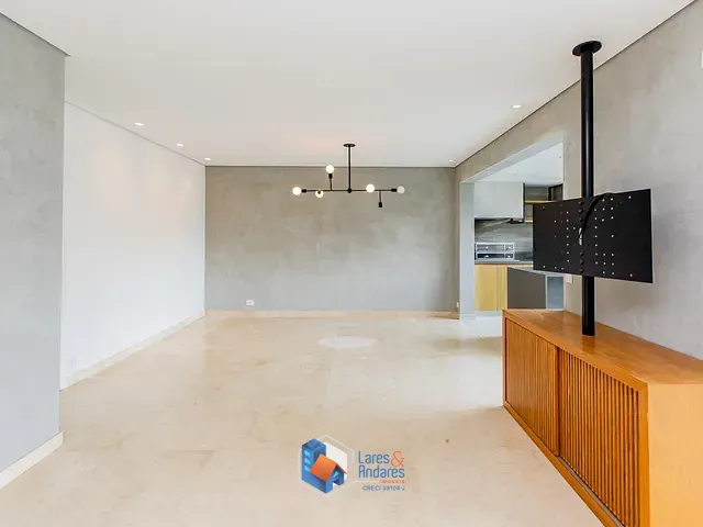 Apartamento com 143m² 3 quartos e 5 banheiros, à venda, no bairro Panamby em São Paulo