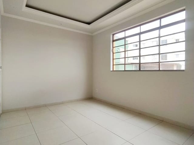 Foto do Apartamento - Apartamento com 03 quartos sendo 02 com armários e 02 vagas cobertas, Bairro São João Batista, Belo Horizonte | Deltalar Imóveis