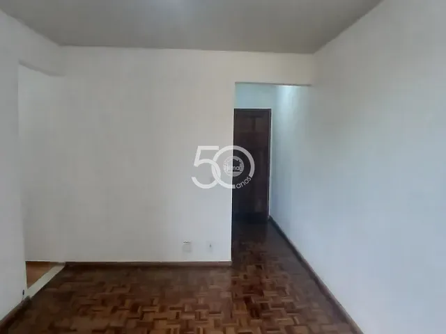 Apartamento com 47m² 2 quartos e 1 banheiro, para alugar, no bairro Vaz Lobo em Rio de Janeiro