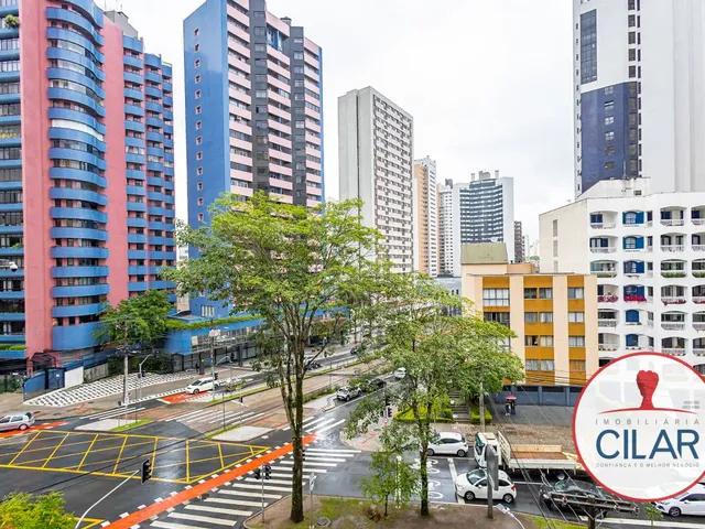Apartamento 3 quartos e 3 banheiros, à venda, no bairro Água Verde em Curitiba