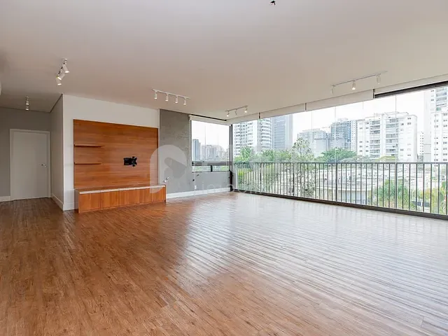 Apartamento 3 quartos e 5 banheiros, à venda, no bairro Campo Belo em São Paulo