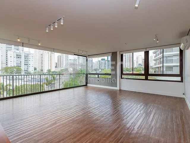 Apartamento 3 quartos e 5 banheiros, à venda, no bairro Campo Belo em São Paulo