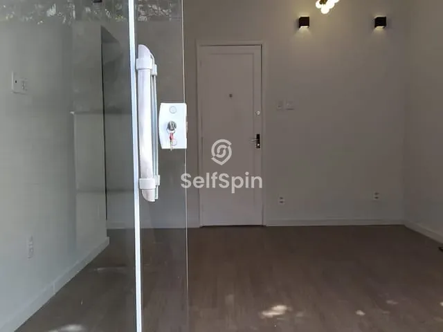 Apartamento com 100m² 2 quartos e 1 banheiro, para alugar, no bairro Santa Rosa em Niterói