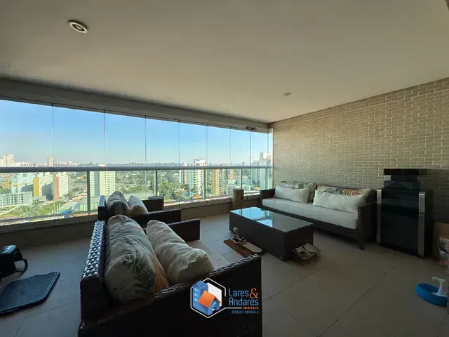 Apartamento com 273m² 3 quartos e 5 banheiros, à venda, no bairro Campo Belo em São Paulo