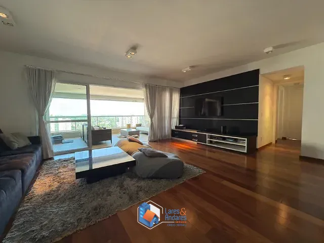 Apartamento com 273m² 3 quartos e 5 banheiros, à venda, no bairro Campo Belo em São Paulo