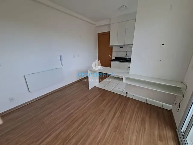 Apartamento 2 quartos e 2 banheiros, para alugar, no bairro Colinas do Paratehy em São José dos Campos