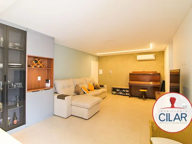 Apartamento 2 quartos e 2 banheiros, à venda, no bairro Campo Comprido em Curitiba