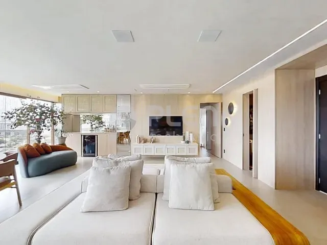Apartamento 3 quartos e 5 banheiros, à venda, no bairro Campo Belo em São Paulo