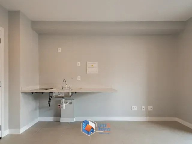 Apartamento com 37m² 1 quarto e 1 banheiro, à venda, no bairro Vila Madalena em São Paulo