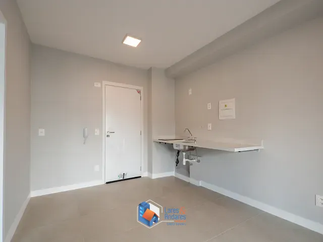 Apartamento com 37m² 1 quarto e 1 banheiro, à venda, no bairro Vila Madalena em São Paulo