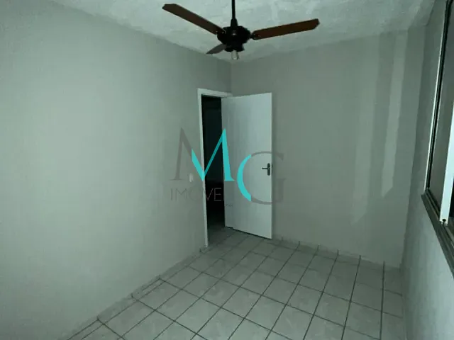Apartamento 2 quartos e 1 banheiro, à venda, no bairro Santa Cruz em Rio de Janeiro