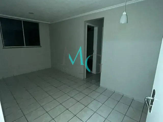 Apartamento 2 quartos e 1 banheiro, à venda, no bairro Santa Cruz em Rio de Janeiro