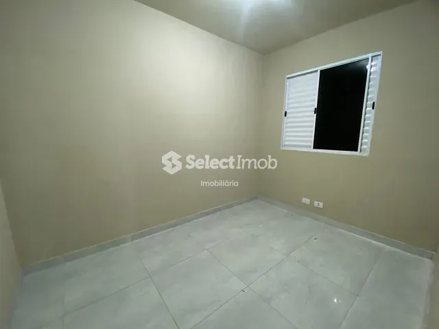 Apartamento com 50m² 2 quartos e 1 banheiro, para alugar, no bairro Jardim Estrela em Mauá