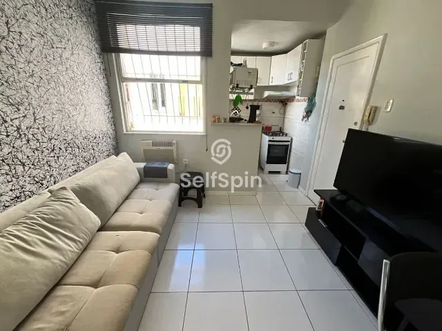 Apartamento 1 quarto e 1 banheiro, para alugar, no bairro Fátima em Niterói