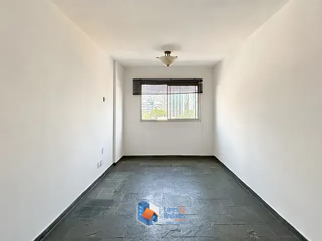 Apartamento com 500m² 2 quartos e 2 banheiros, à venda, no bairro Vila Nova Conceição em São Paulo