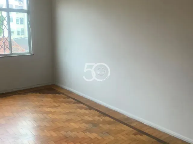Apartamento com 88m² 2 quartos e 2 banheiros, para alugar, no bairro Irajá em Rio de Janeiro