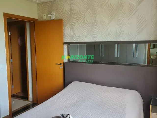 Apartamento 3 quartos e 2 banheiros, à venda ou para alugar, no bairro Urbanova em Avenida Maria de Lourdes Friggi