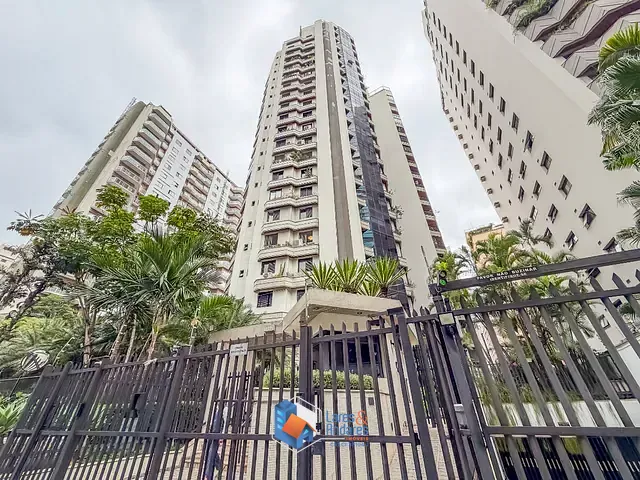 Apartamento com 320m² 4 quartos e 4 banheiros, à venda, no bairro Itaim Bibi em São Paulo