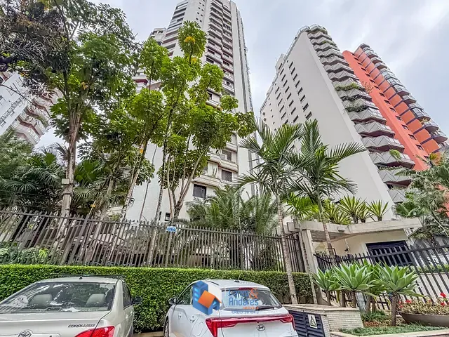 Apartamento com 320m² 4 quartos e 4 banheiros, à venda, no bairro Itaim Bibi em São Paulo