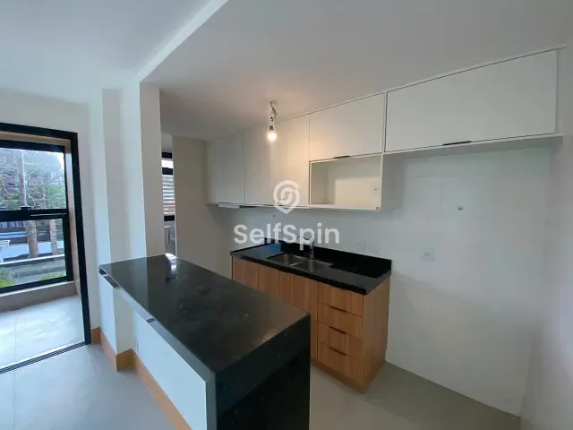 Apartamento 2 quartos e 3 banheiros, para alugar, no bairro Piratininga em Niterói