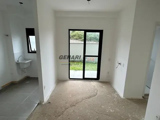 Apartamento com 75m² 2 quartos e 1 banheiro, à venda, no bairro Jardim Barcelona em Indaiatuba