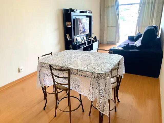 Apartamento 3 quartos e 3 banheiros, à venda, no bairro Ramos em Rio de Janeiro