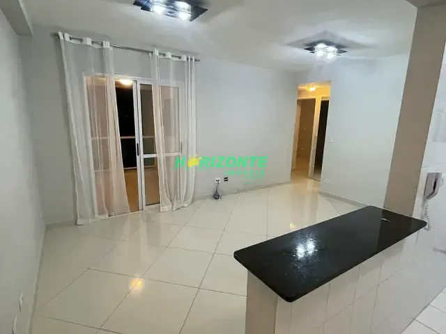 Apartamento 2 quartos e 2 banheiros, à venda ou para alugar, no bairro Loteamento Urbanova II em São José dos Campos