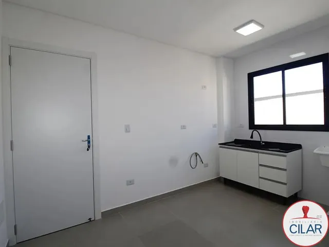 Apartamento 1 quarto e 1 banheiro, para alugar, no bairro Cajuru em Curitiba