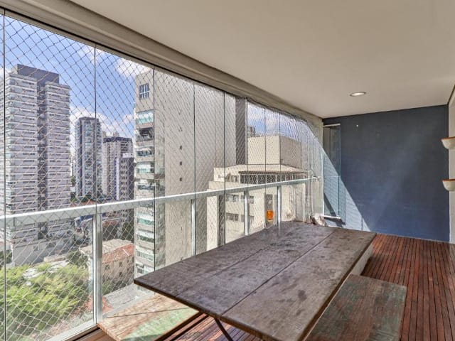 Apartamento com 140m² 2 quartos e 3 banheiros, à venda ou para alugar, no bairro Pinheiros em São Paulo
