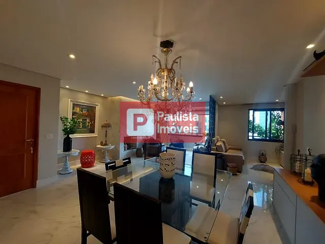 Apartamento com 200m² 2 quartos e 4 banheiros, à venda, no bairro Brooklin Paulista em São Paulo