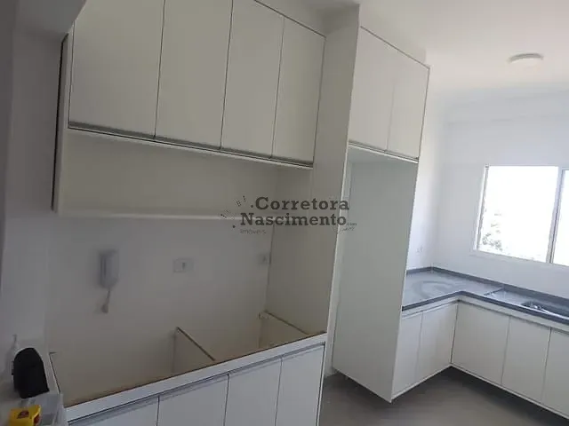 Apartamento 2 quartos e 2 banheiros, para alugar, no bairro Bairro do Colonia em Jacareí