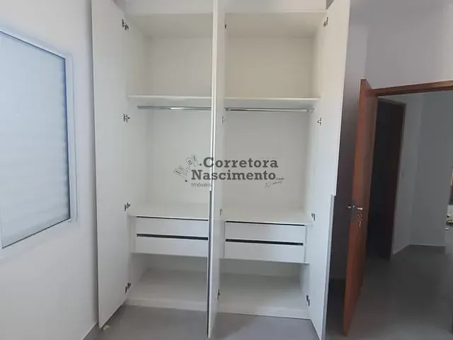 Apartamento 2 quartos e 2 banheiros, para alugar, no bairro Bairro do Colonia em Jacareí