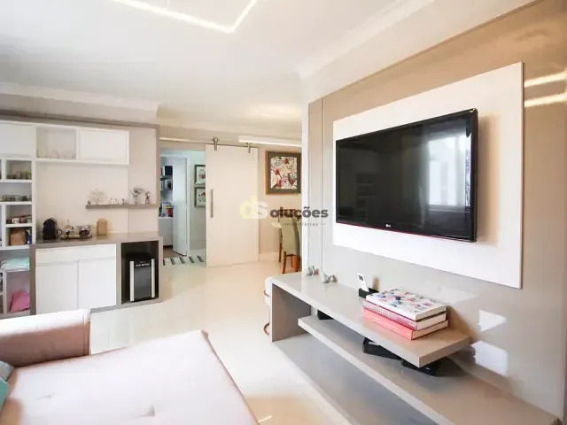 Apartamento 3 quartos e 2 banheiros, à venda, no bairro Indianópolis em São Paulo