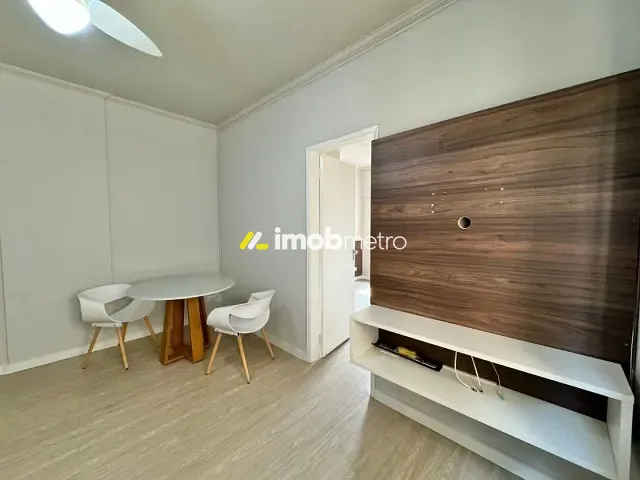 Apartamento 1 quarto e 2 banheiros, à venda ou para alugar, no bairro Cambuí em Campinas