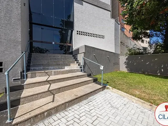 Apartamento 2 quartos e 1 banheiro, para alugar, no bairro Novo Mundo em Curitiba