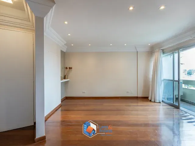 Apartamento com 166m² 4 quartos e 3 banheiros, à venda, no bairro Mirandópolis em São Paulo