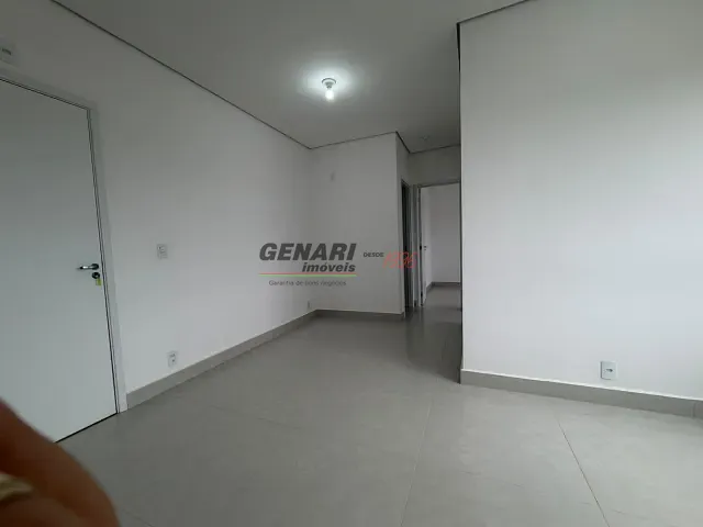 Apartamento 2 quartos e 1 banheiro, para alugar, no bairro Jardim Residencial Veneza em Indaiatuba