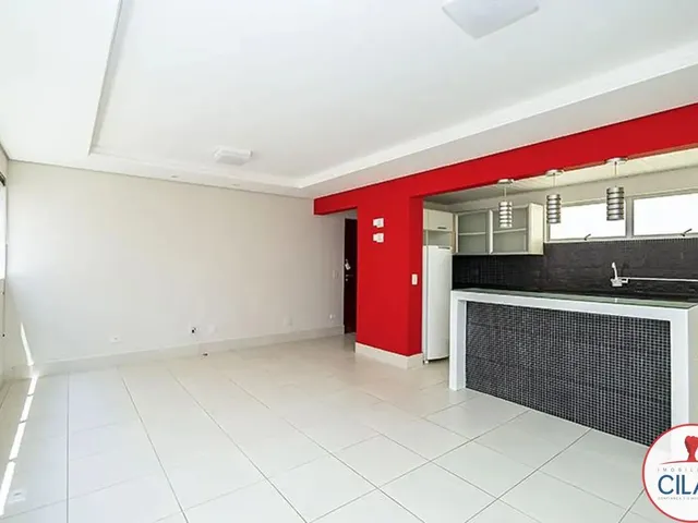 Apartamento 2 quartos e 1 banheiro, para alugar, no bairro Vila Izabel em Curitiba