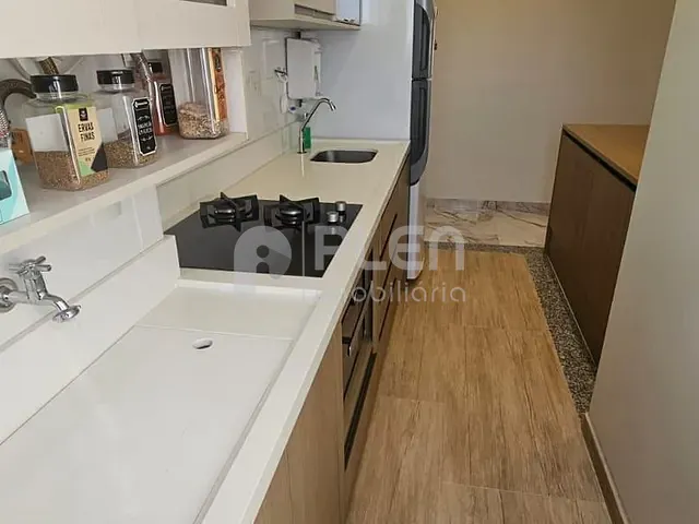 Apartamento 2 quartos e 2 banheiros, à venda, no bairro Quarta Parada em São Paulo