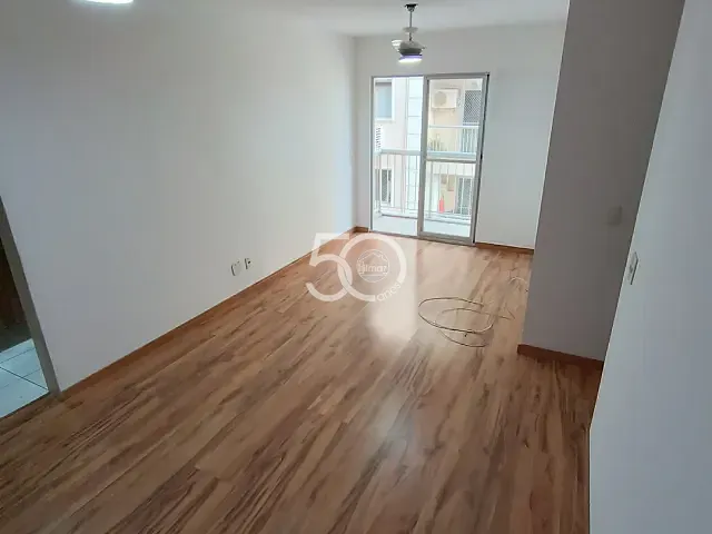 Apartamento 2 quartos e 2 banheiros, para alugar, no bairro Pechincha em Rio de Janeiro