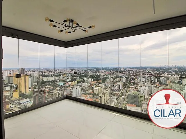Apartamento 3 quartos e 4 banheiros, para alugar, no bairro Água Verde em Curitiba