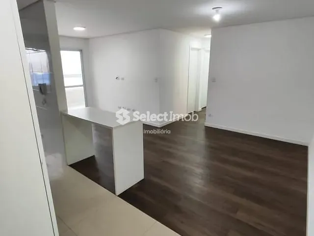 Apartamento com 77m² 3 quartos e 1 banheiro, para alugar, no bairro Vila Bocaina em Mauá