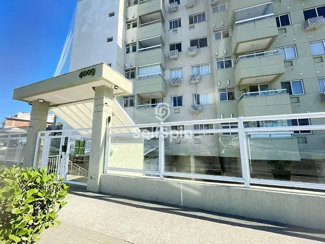 Apartamento 2 quartos e 2 banheiros, para alugar, no bairro Badu em Niterói