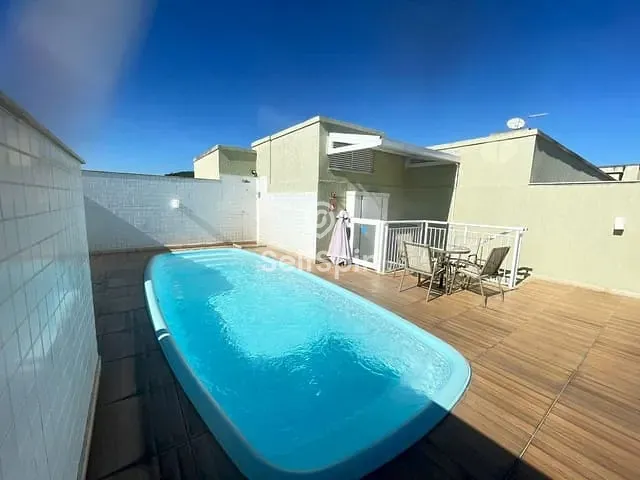 Apartamento 2 quartos e 2 banheiros, para alugar, no bairro Badu em Niterói