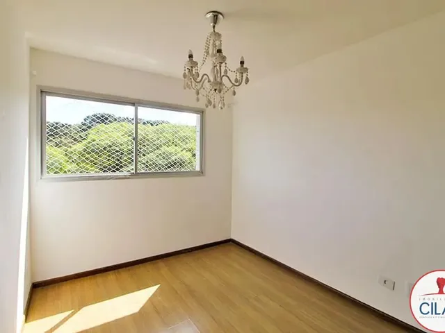 Apartamento 3 quartos e 2 banheiros, para alugar, no bairro Bigorrilho em Curitiba