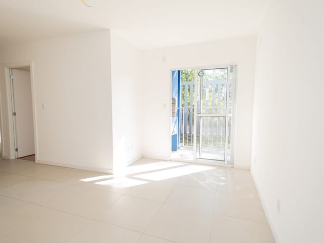 Apartamento com 62m² 2 quartos e 1 banheiro, para alugar, no bairro Centro em Pelotas